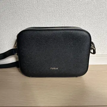 FURLA 블랙 숄더백