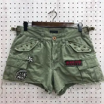 CANDY STRIPPER 구제 의류 스터드 와펜 하프 카고 팬츠