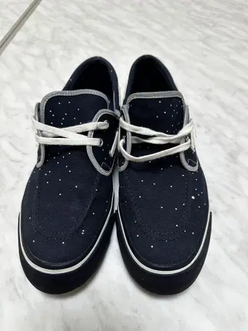 [초레어!] 빌리어네어 보이즈 클럽 25.5cm 네이비 스니커즈