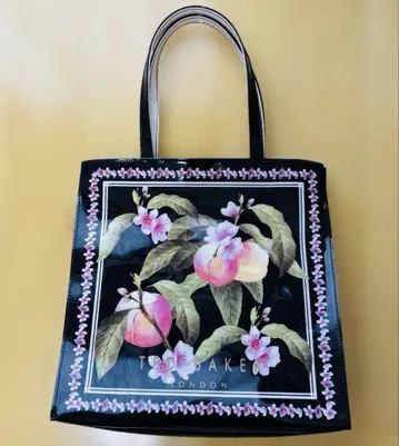 새상품급 TED BAKER 초레어 A4 사이즈 플라워 프린트 비닐 백