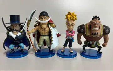 원피스 월드 컬렉션 월드 컬렉터블 흰 수염 해적단 4체 세트