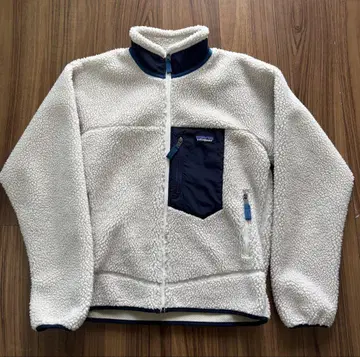 Patagonia 플리스 자켓 화이트/네이비