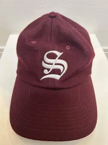 sporty & rich 펠트 캡 라빠르망