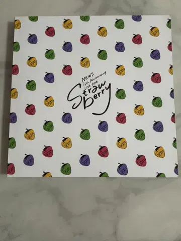 NEWS DVD Strawberry 초회반 소책자만