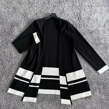 FOXEY 프리 사이즈 롱 가디건 바이컬러