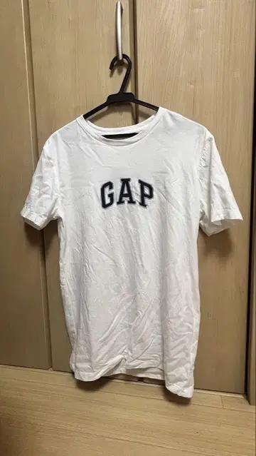 GAP 화이트 T셔츠 XS