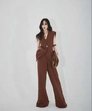 ANDREA&Co. 브라운 플리츠 팬츠 여성용
