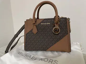 MICHAEL KORS 브라운 숄더백