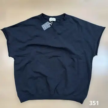 미사용 새상품 카멜랑카 T셔츠 블랙