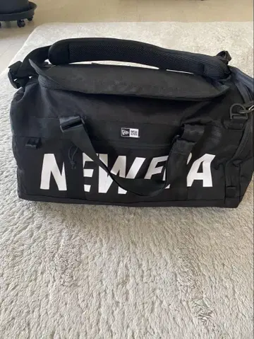 새상품급 NEW ERA 블랙 더플백/백팩