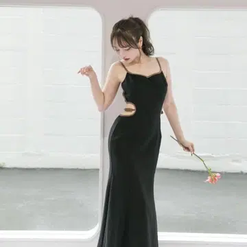 ANDMARY 샬롯 바디 드레스 원피스