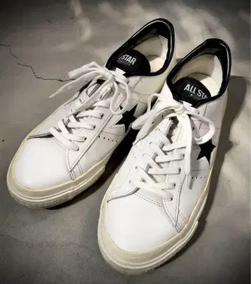 CONVERSE ALL STAR 화이트 스니커즈