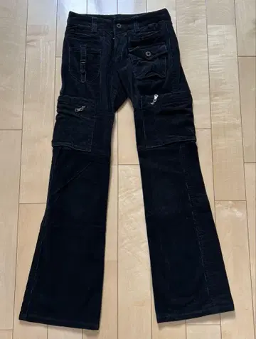 Calvin Klein Jeans 코듀로이 팬츠
