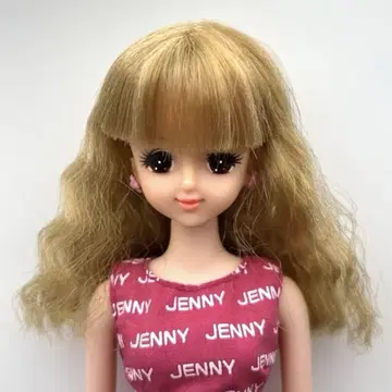 JENNY 로고 드레스 인형