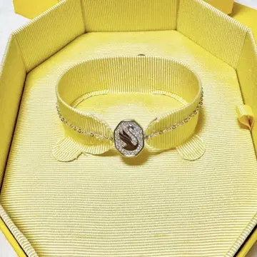 SWAROVSKI 스완 팔찌