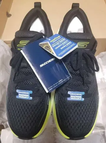 skechers GO RUN RIDE11 스케쳐스 고런라이드11