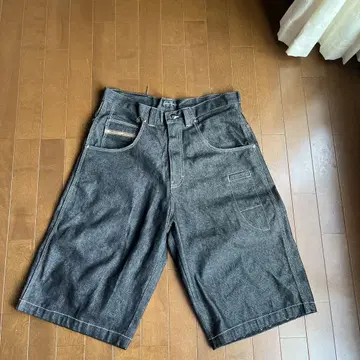 다크 그레이 숏팬츠 숀 존