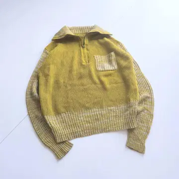 하이넥 하프 지퍼 니트