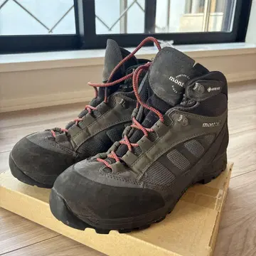 mont-bell 다크 그레이 마운틴 크루저 600 남성용 27cm