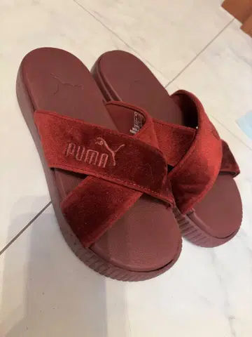 PUMA 여성용 통굽 샌들 23cm