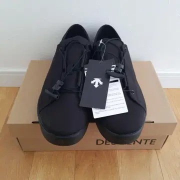 데상트 Wayser 27cm