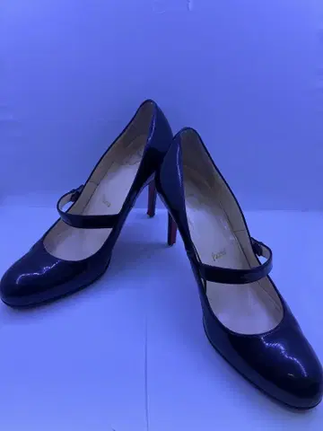 블랙 하이힐 펌프스