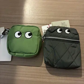 유니클로 x ANYA HINDMARCH 눈 디자인 파우치 2세트