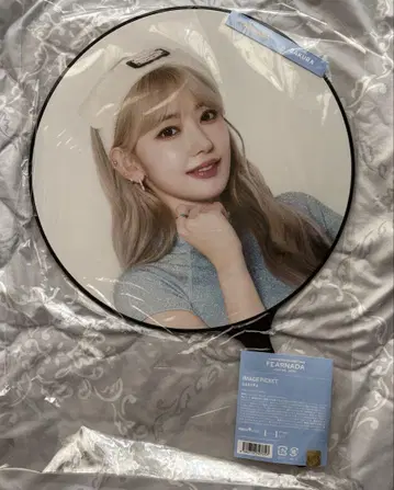 르세라핌 SAKURA 사쿠라 부채