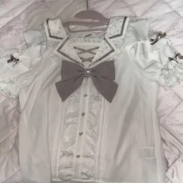 노에미 블라우스