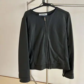 NATURAL BEAUTY BASIC 블랙 자켓 M