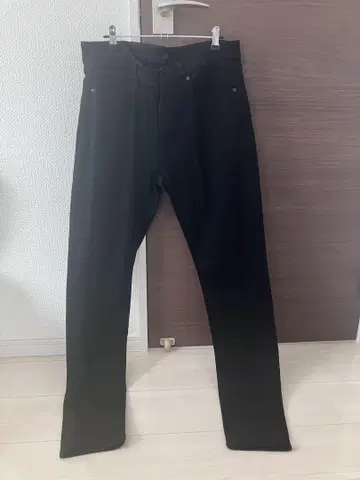 UNIQLO 블랙진 사이즈 34