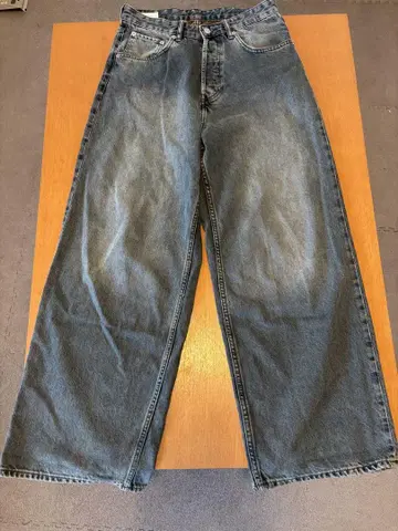 Zara 엑스트라 배기 데님