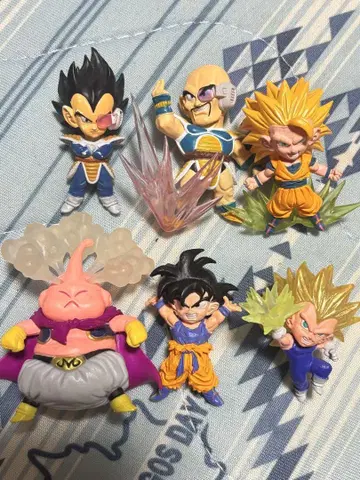 드래곤볼 UDM 피규어 세트