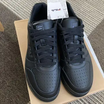 FILA 블랙 스니커즈 26cm