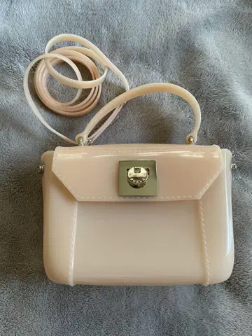 [ 새상품급 ] FURLA 캔디 백 핑크 베이지 스모크 핑크