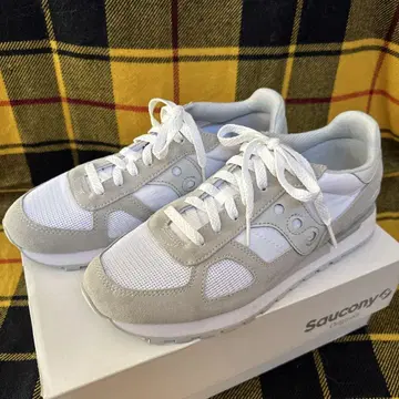 새상품급 Saucony SHADOW 26.0cm 써코니 쉐도우