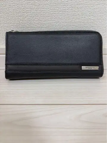 미사용 새상품 히로코코시노 장지갑 라운드 지퍼 네이비