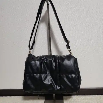 블랙 퀼팅 숄더백 2way