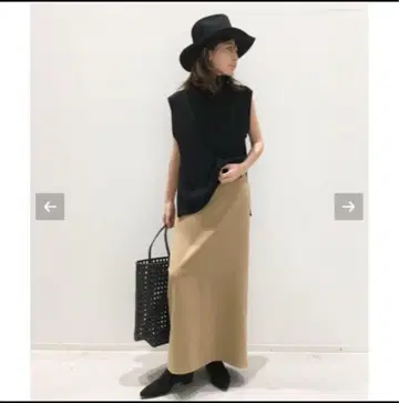 라빠르망 백 슬릿 롱 스커트 새상품급