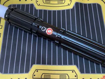 블랙 라이트 세이버 픽셀 블레이드 포함