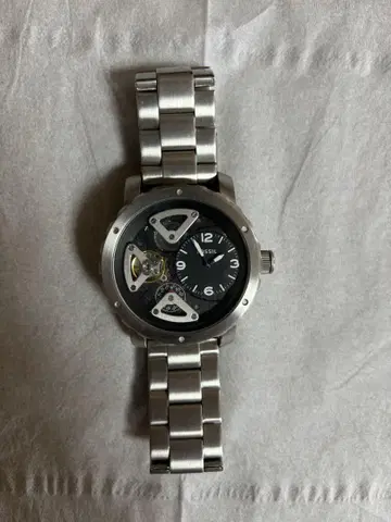 새상품급 FOSSIL 손목시계 스켈레톤 다이얼 실버