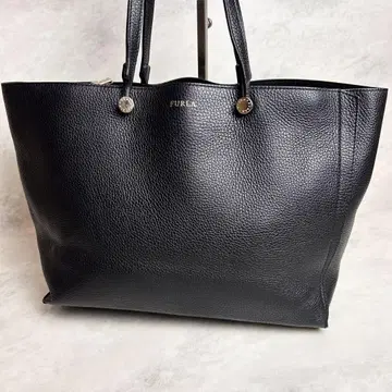 [새상품급] FURLA 훌라 에덴 천연 가죽 토트백 블랙