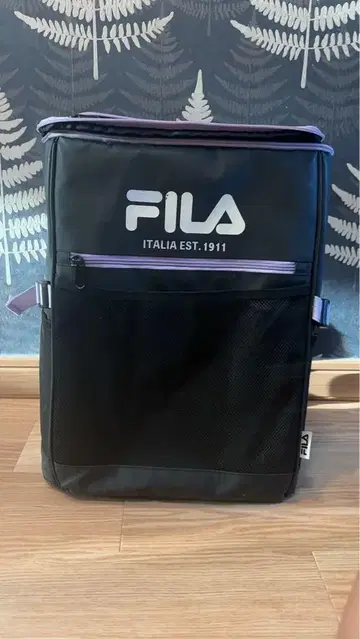 FILA 백팩 블랙 보라색 메쉬 포켓 부착