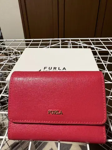 FURLA 빨간색 가죽 3단 폴더형 지갑