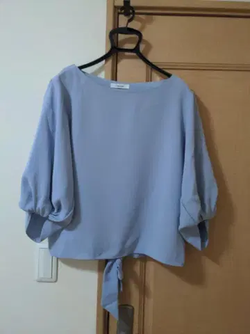 DouDou 라이트 블루 폴리에스테르 블라우스 사이즈 F