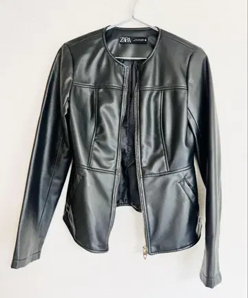 ZARA 블랙 인조 가죽 블루종