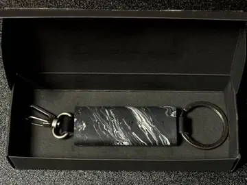 CELEMENT KEYRING2 - Black Marble -