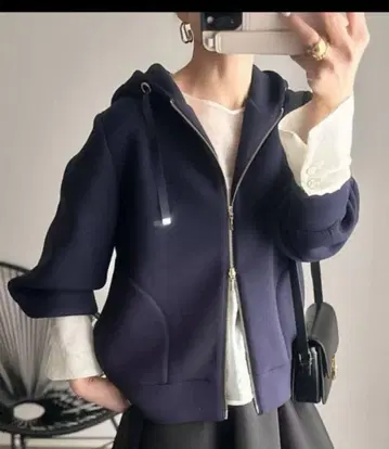 Emma Taylor 종이상자 집업 후드티 네이비
