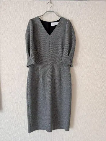 [ 새상품급 ] 휴고 보스 HugoBoss 무릎 기장 원피스 세레모니