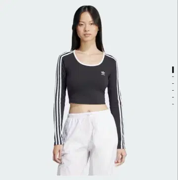 adidas originals 쓰리 스트라이프 긴팔 크롭 T